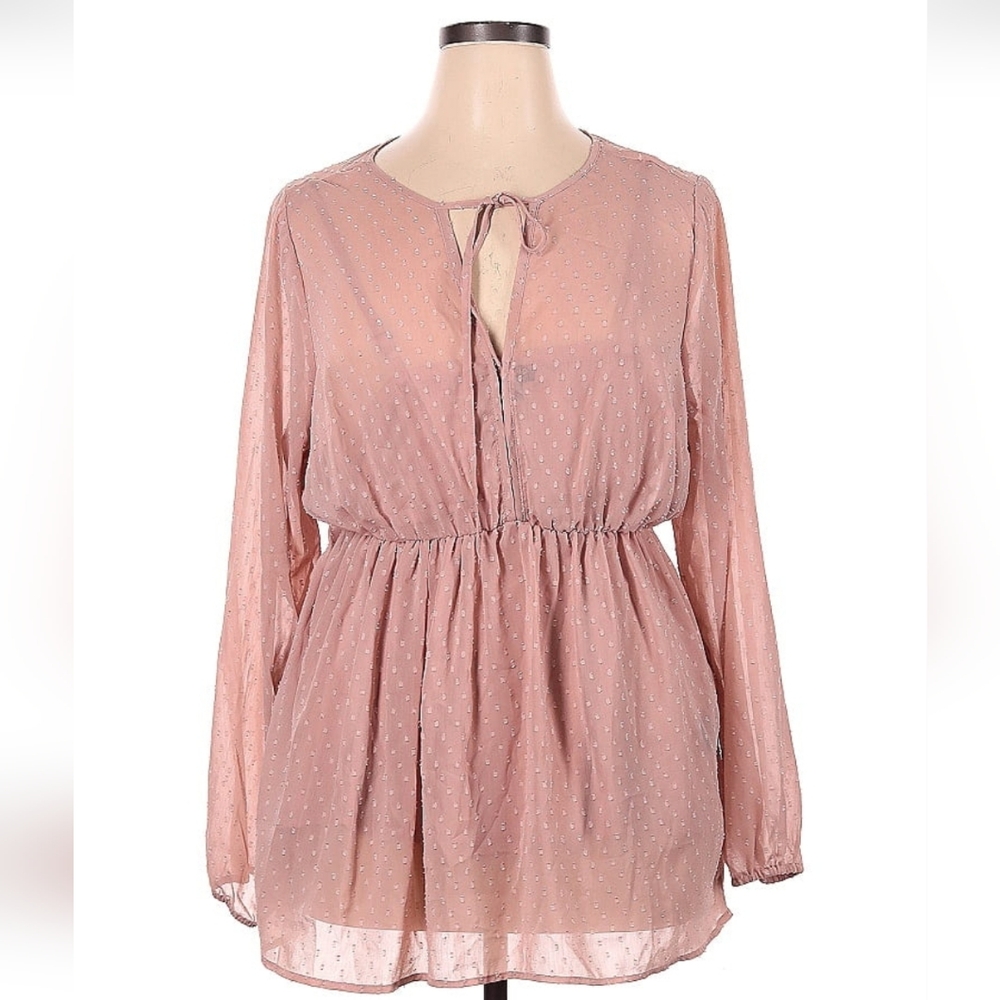 Torrid Size 1 (16) Pink Sheer Polka Dot Blouse
